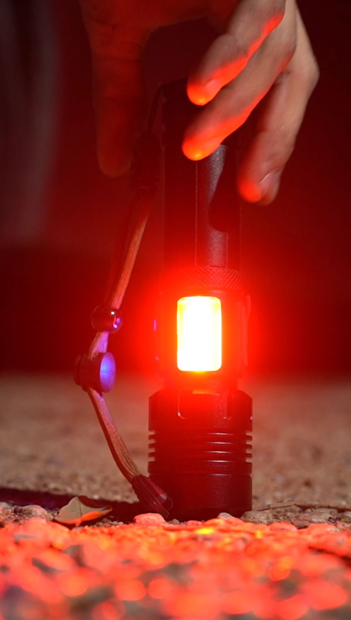 GigToolStore - Ultra Powerful Dual Core LED Flashlight - 90000 Lumens, USB Rechargeable, XHP70, Waterproof, Includes 5000mAh Battery, Ideal for Outdoors, Camping and Emergencies